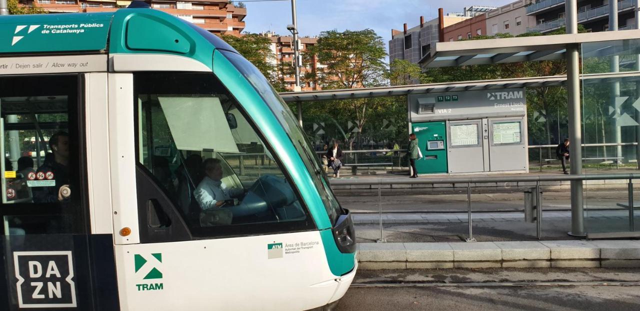 Subway Station Apartment Near Camp Nou L'Hospitalet de Llobregat Eksteriør billede