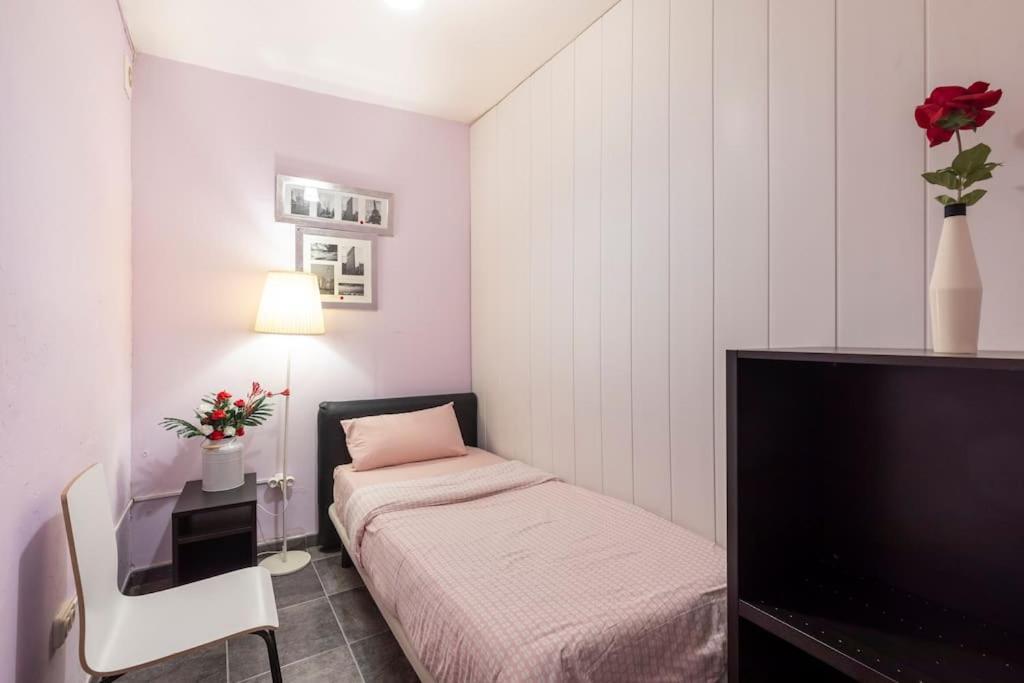 Subway Station Apartment Near Camp Nou L'Hospitalet de Llobregat Eksteriør billede